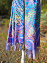 Saphira Pashmina // iLL Art Collective x Singer