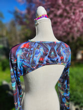 Sale: Small Suwampee Shrug