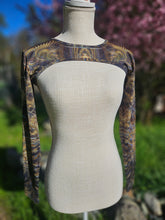 Sale: XS Give it a Whirl Shrug