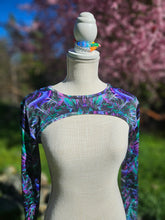 Sale: Large Hypnagogia Shrug