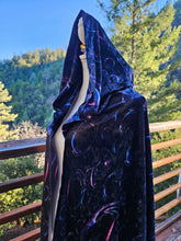 Bubble Control Velvet Hooded Pashmina