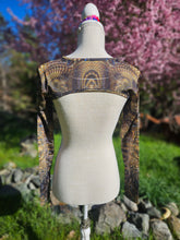 Sale: XS Give it a Whirl Shrug