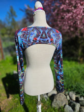 Sale: Small Suwampee Shrug