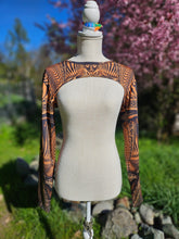 Sale: XS Down the Ribbit Hole Shrug