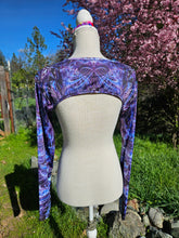 Sale: Small Angels Dancing on a Pin Shrug