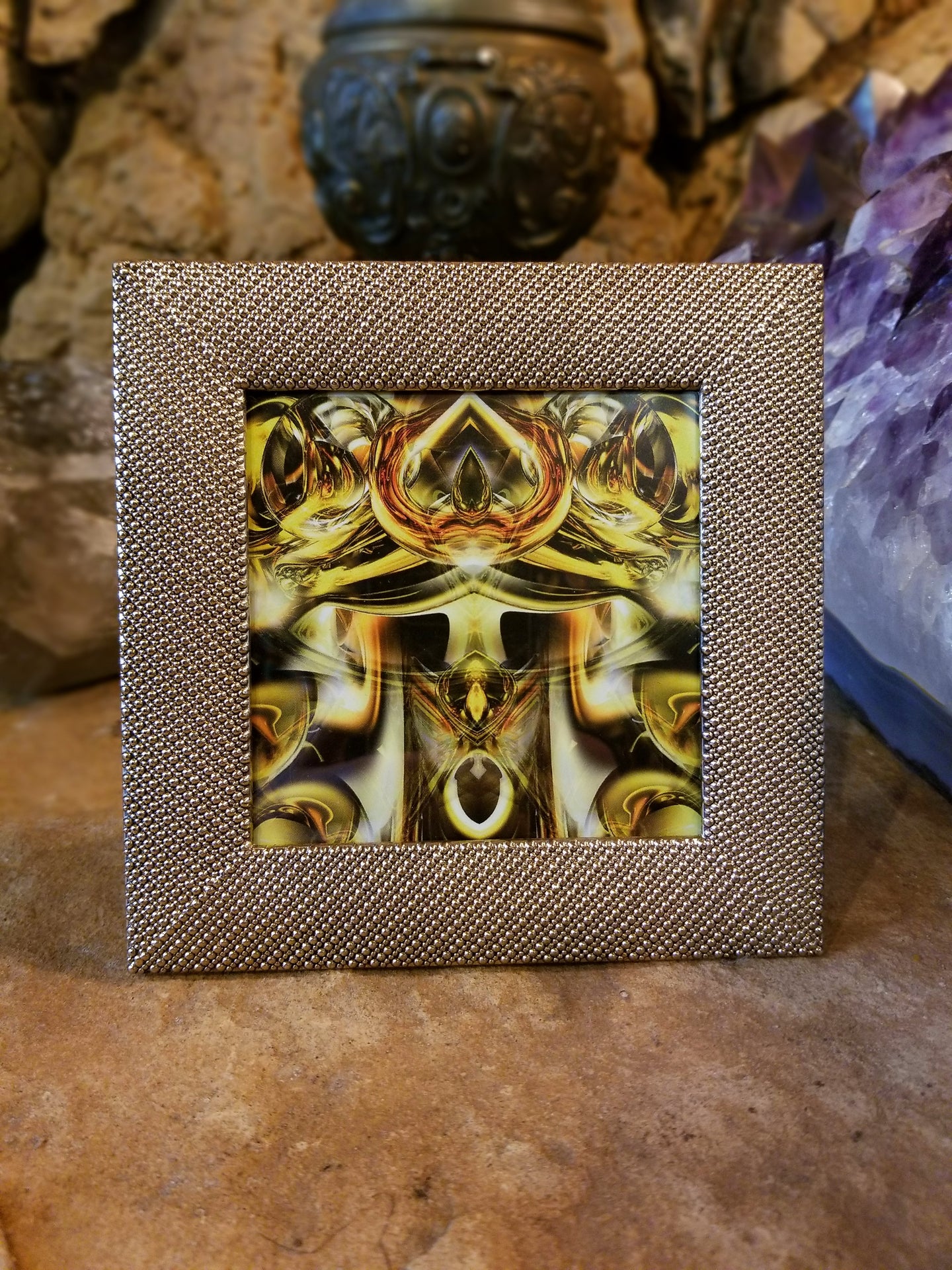 GOLDEN ALIEN FRAMED MINI ART